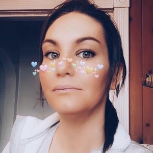 ✨Meet your Posher, Sam!✨